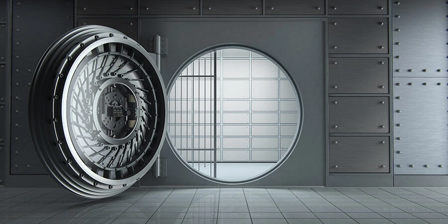 Escape Masters Bank Heist